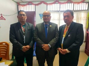 Pkt Ketua pimpinan pusat Pdt Edgar Siburian MTh bersama panitia lainnya