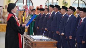 Pada Pelantikan 50 Anggota DPRD, Pj Bupati Langkat Tekankan Sinergitas DPRD dan Kepala Daerah