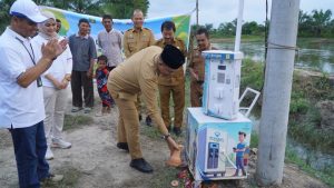Pj.Bupati Langkat Faisal Hasrimy Realisasikan Listrik Masuk Tambak