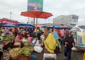Keberadaan PRIMKOPAL Lantamal I Belawan di Pajak Gambir Untuk Berikan Rasa Nyaman Pedagang dan Masyarakat