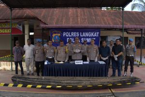 Kapolres Langkat Paparkan Kasus Pencuri Besi Jembatan