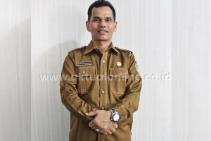Kadisdik Sumut Didesak Copot Kasek SMAN 1 Sunggal Asron Batubara yang Coba Suap Aktual