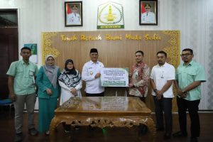 Bank Aceh Syariah Kualasimpang Menyerahkan Deviden Laba Sebesar Rp. 4 M Kepada Pemkab Aceh Tamiang, Ini Harapan Afrian