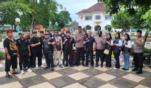 Digedung Juang 45, SMSI Kabupaten Bekasi Rayakan HUT Ke-8, Berbagi Takjil Bersama Aliansi Ormas dan Polsek Tambun Selatan