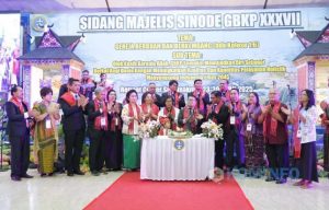 Bupati Karo Hadiri Sidang Majelis Sinode GBKP Ke-XXXVII