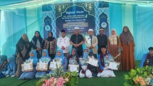 Pelepasan Santri Fathul Ulum, Wabup Katamso Soroti Pembangunan SDM dan Pendidikan Berbasis Agama
