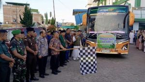 Pemkab Karo Lepas 24 Jamaah Calon Haji Menuju Tanah Suci