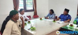 DLH Kabupaten Karo Terima Kunjungan Federasi SBSI Terkait Pemberhentian Herlina Harahap