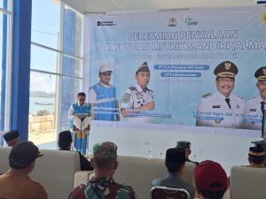 PLN Bangun Anjungan Listrik Mandiri di Pelabuhan Singkil Dukung Efisiensi Sektor Kelautan