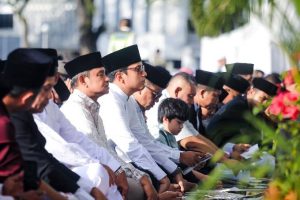 Walikota Medan Sholat Idul Adha 1446 H Bersama Ribuan Masyarakat