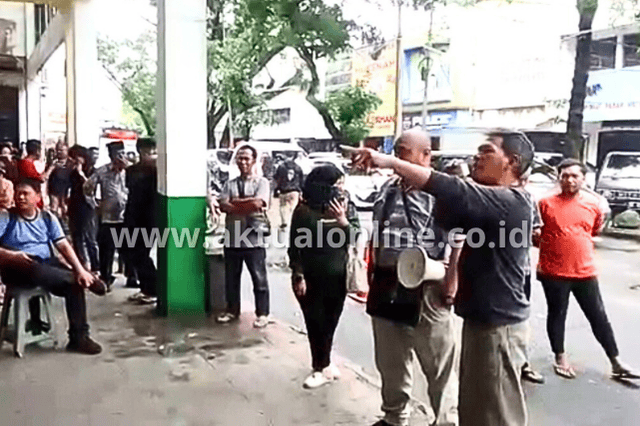 ‎Usai Aksi Usir Dirop PUD Pasar Medan Ismail Pardede, Kini Pedagang Pusat Pasar Ancam Tidak Bayar Retribusi