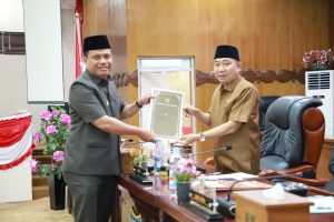Wakil Bupati Tanjab Barat Sampaikan Pendapat Terkait Tiga Ranperda Inisiatif DPRD Kabupaten Tanjab Barat