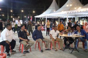 Meriahkan HUT RI dan Hari Jadi Kabupaten Tanjab Barat, Bupati Anwar Sadat Buka Turnamen Domino