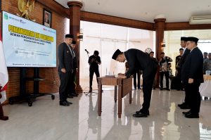 Bobby Nasution Lantik Dewas PD AIJ dan Dua Direksi Perumda Tirtanadi