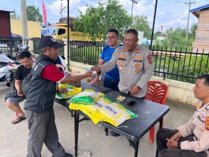 Gerakan Pangan Murah Beras Stabilisasi Pasokan dan Harga Pangan Bersama Polres Tanjab Barat di Wilayah Hukum Polsek Tungkal Ilir dan KSKP Tanjab Barat