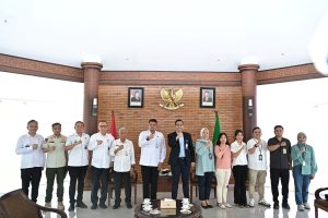 Gubernur Bobby Nasution Ajak Garuda Indonesia Promosikan Kekayaan Sumut