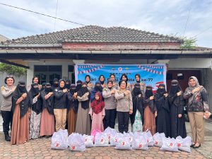 Srikandi Polri Berbagi Kasih : Polwan Polda Sumut Gelar Bakti Sosial HUT ke-77