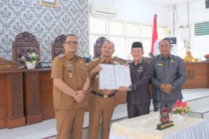 Rapat Paripurna DPRD, Penyampaian Pendapat Akhir Fraksi dan Sekaligus Mengambil Keputusan DPRD terhadap Rancangan P-APBD Tahun 2025