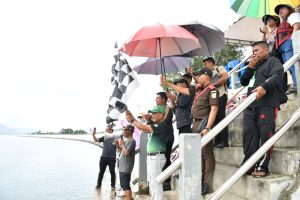 Bupati Samosir Lepas Start Lomba Solu Bolon