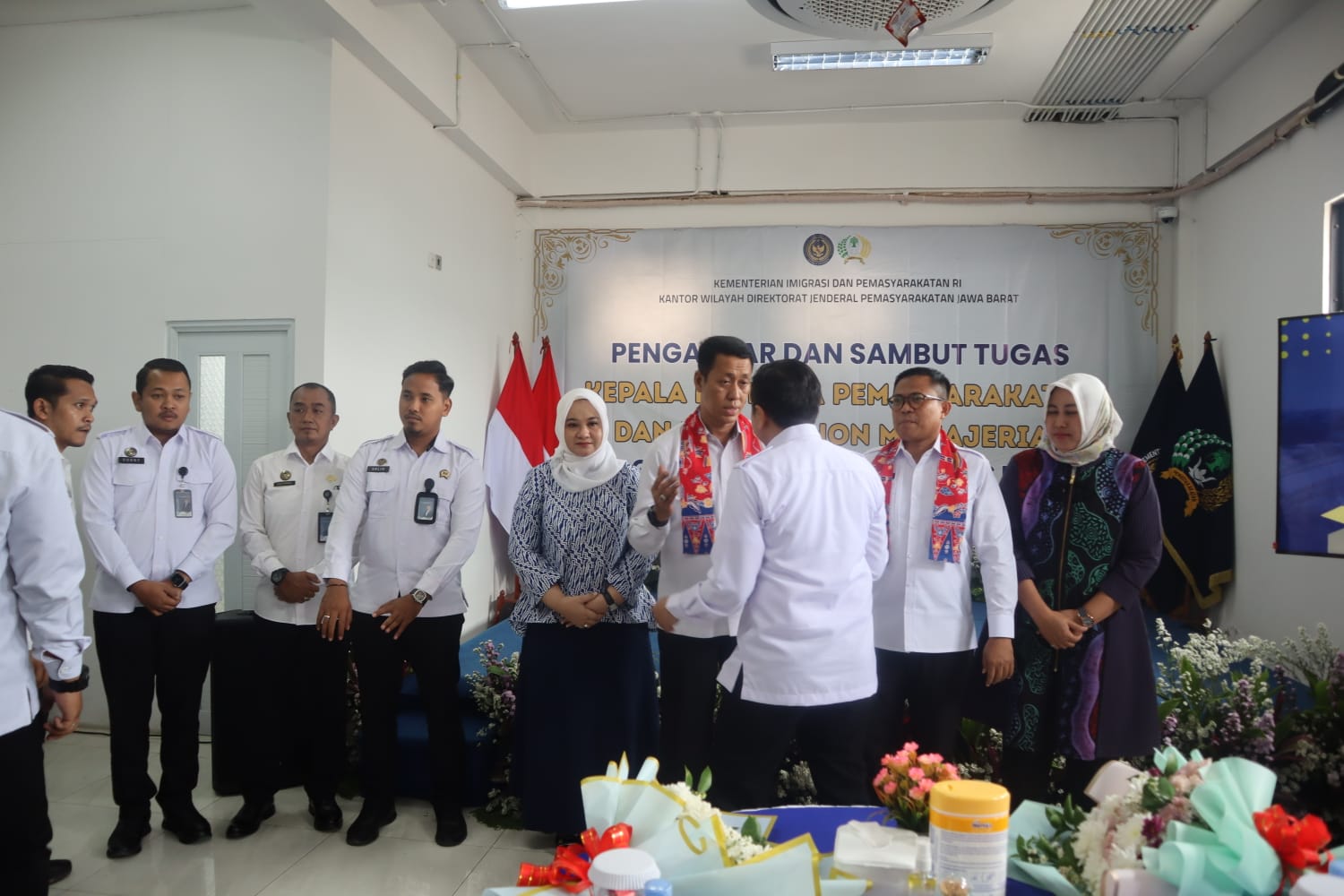 Lepas Sambut Pimpinan Pelaksana Tugas (Plt) Kepada Kepala Lapas Kelas IIA Bekasi Berjalan Lancar Dan Penuh Hikmah
