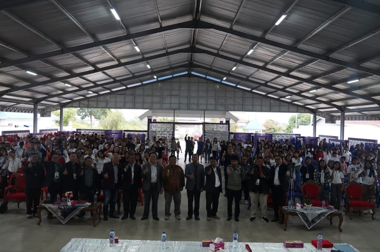 Ratusan Pemuda di Toba Ikuti “Revival Generation Pray for Indonesia” Peringati Sumpah Pemuda
