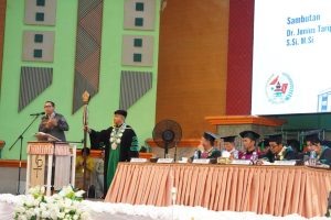 Bupati Taput Hadiri Wisuda IAKN Tarutung, Tegaskan Komitmen Pemerintah Daerah dalam Pengembangan SDM Unggul