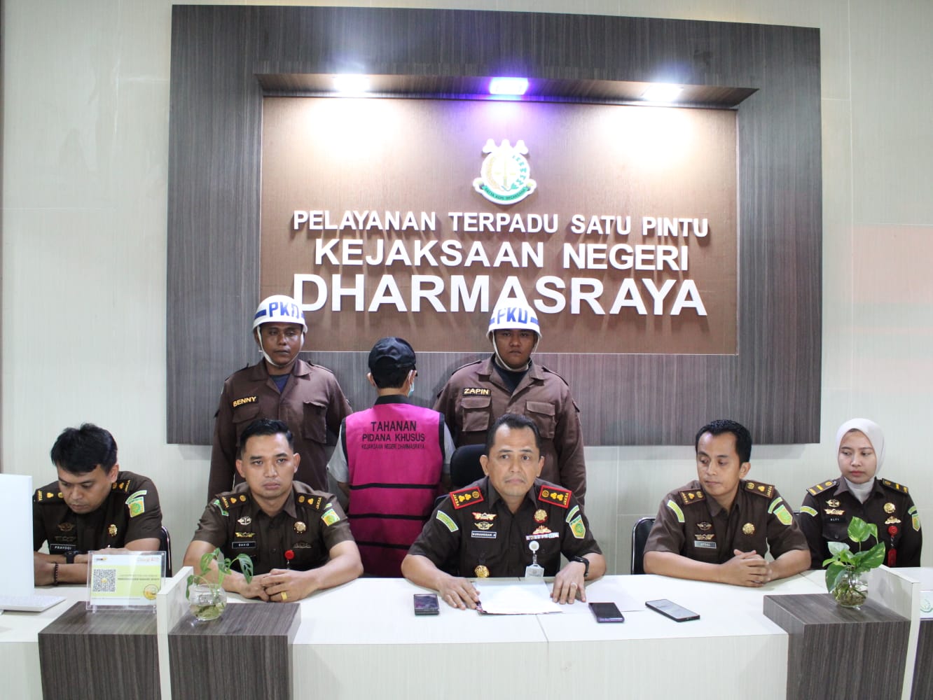 Perkara Dugaan korupsi, Kejari Dharmasraya Tahan Pejabat BKD