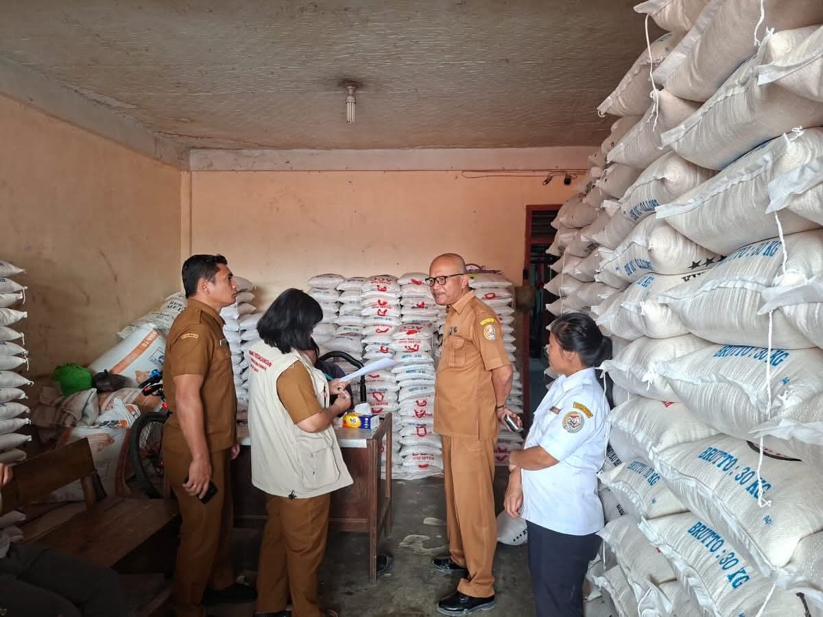 Pemkab Tapanuli Utara Gelar Operasi Pasar Jelang Natal 2025 dan Tahun Baru 2026