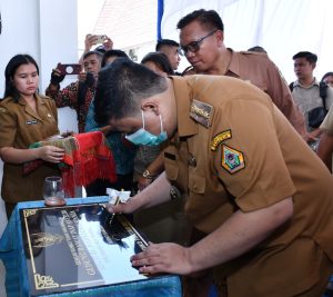 Resmikan Gedung Rawat Inap dan Perinatologi RSUD, Bupati Samosir Tegaskan Target Layanan Jantung Tahun 2026