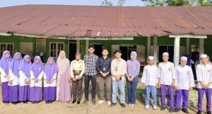 BRI BO Sibuhuan Kunjungi Pesantren Al Mukhtariyah Sialambue Untuk Pembagian Buku Tabungan PIP