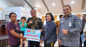 Bupati Karo Apresiasi CSR Indomaret Salurkan Bantuan Nutrisi kepada 250 Keluarga