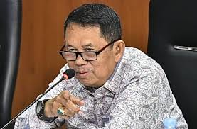 Henry J Hutagalung Minta Pemko Medan Jangan Gunakan Satpol Usir PKL Jualan di Trotoar