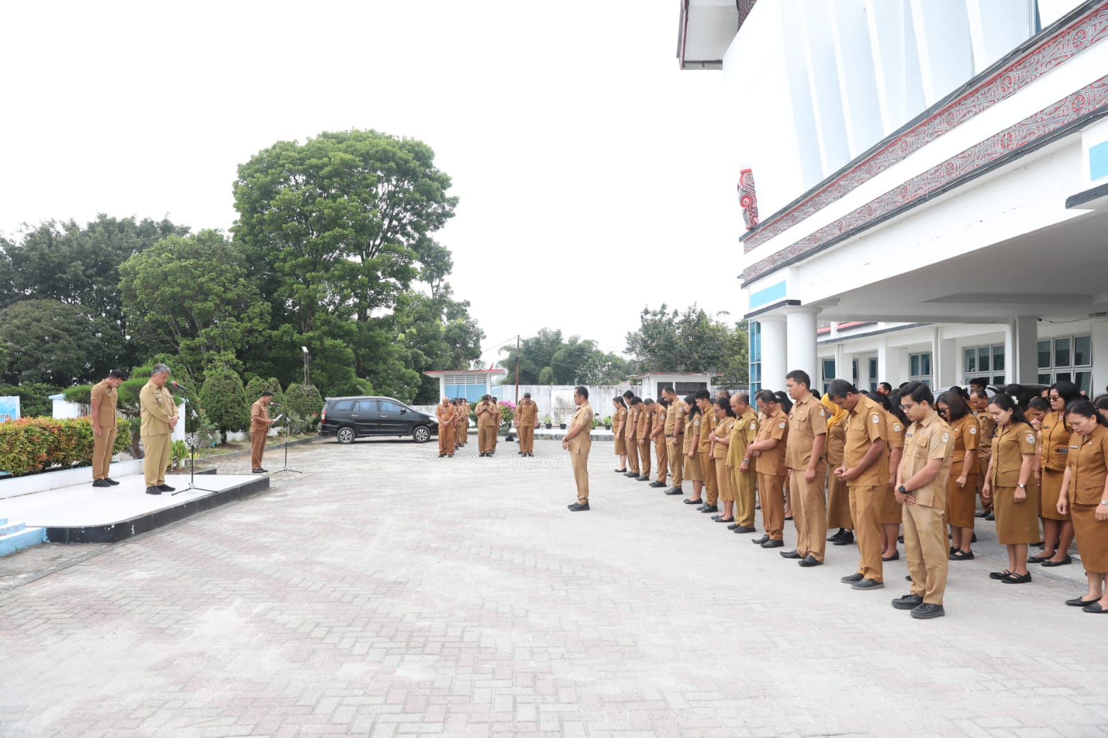 Pimpin Apel Gabungan, Wakil Bupati Tapanuli Utara Ingatkan Disiplin dan Perencanaan Pembangunan Berkualitas