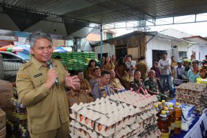 Pemerintah Kabupaten Tapanuli Utara Gelar Gerakan Pangan Murah di Pasar Siborongborong