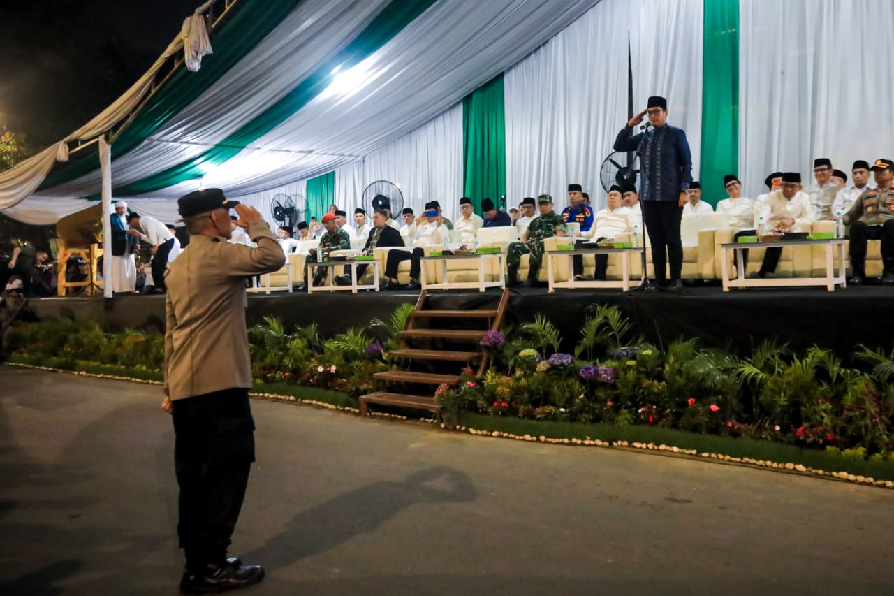 Takbir Menggema di Medan, Rico Waas Lepas Pawai Mobil Hias