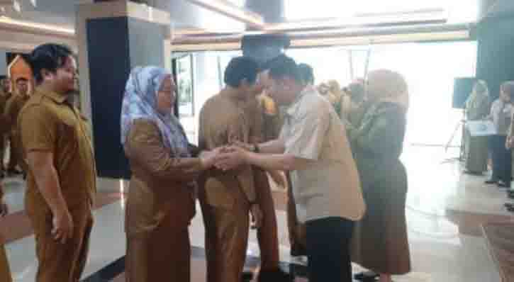 Ali Sipahutar Gelar Apel Perpisahan dengan Seluruh Pegawai DPRD Medan