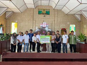 Maknai Kasih Paskah, PTPN IV PalmCo Salurkan Rp 1,49 Miliar untuk Gereja dan Panti Asuhan