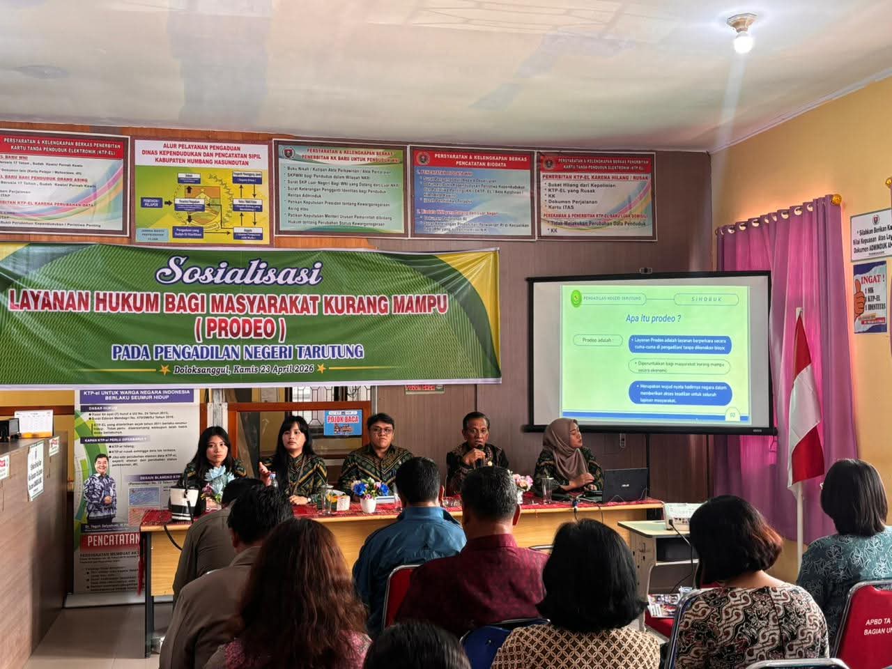 Bupati Humbang Hasundutan Buka Sosialisasi Pencatatan Sipil, Tekankan Pelayanan Adminduk Gratis dan Prima