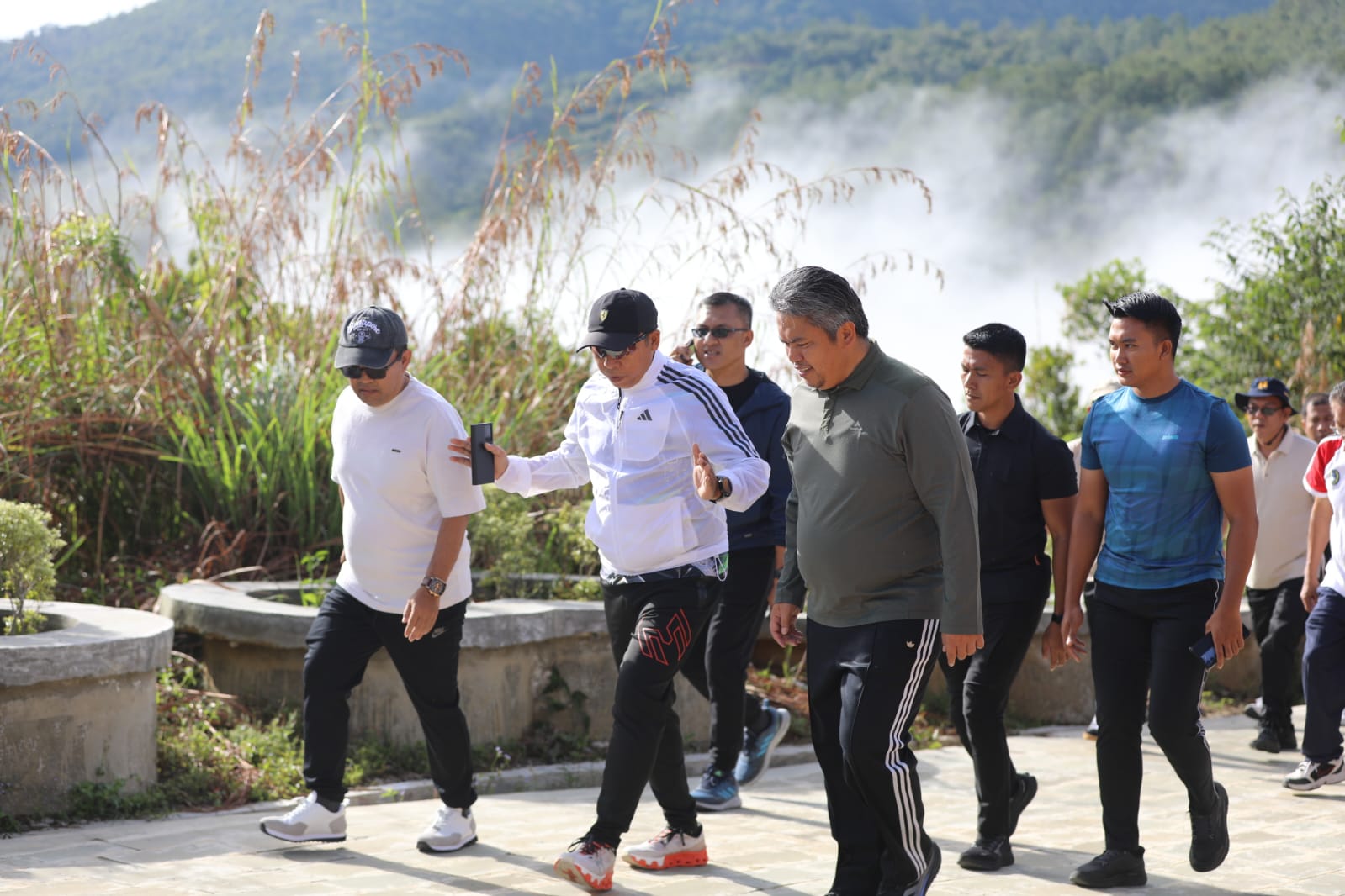 Pimpin Senam Bersama ASN, Bupati Taput Tekankan Disiplin dan Optimalisasi Aset Daerah