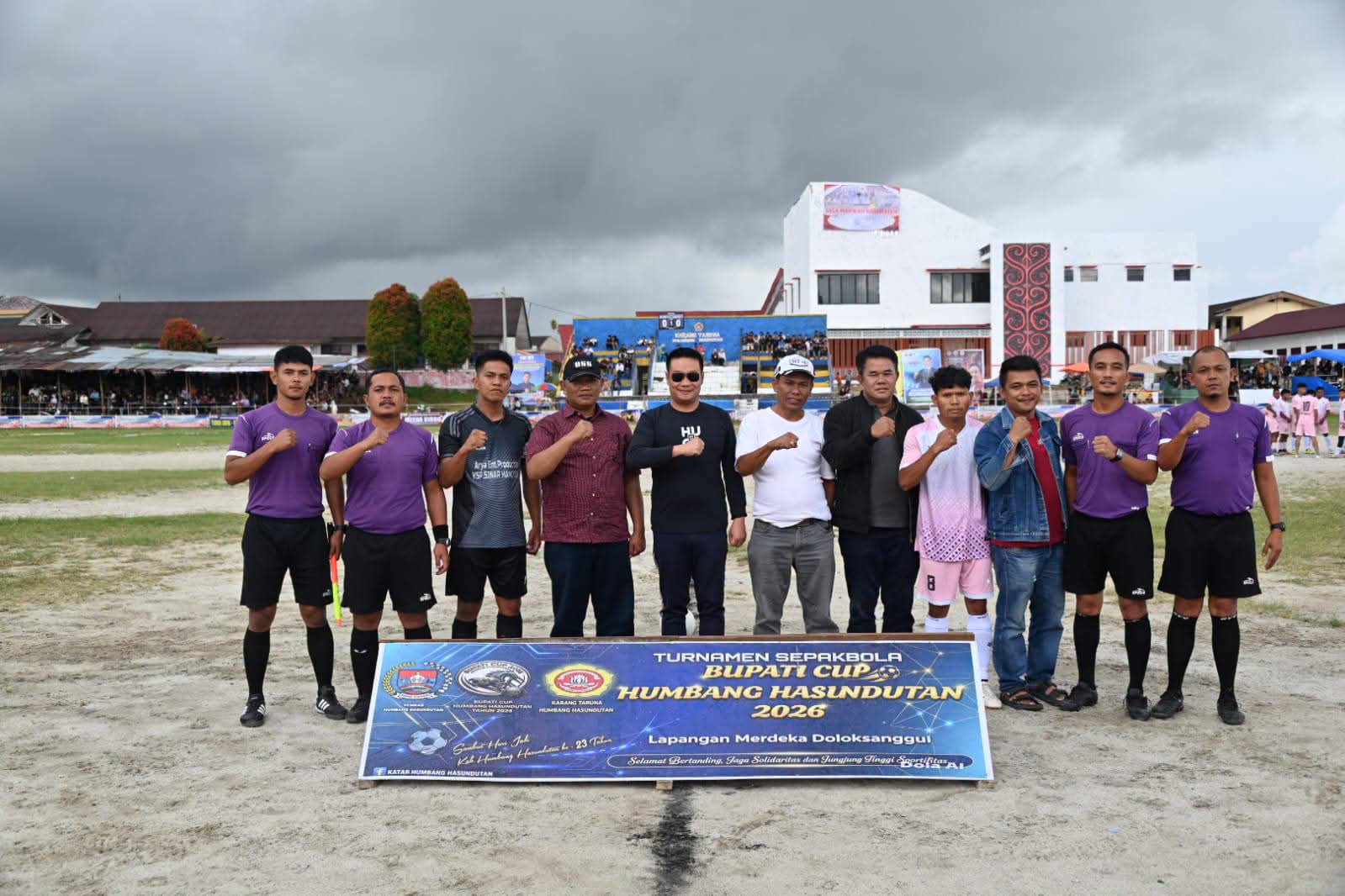 Bupati Humbahas Saksikan Langsung Turnamen Bupati Cup, Sadani Bola FC Hajar One Heart Sipituhuta FC 6-0