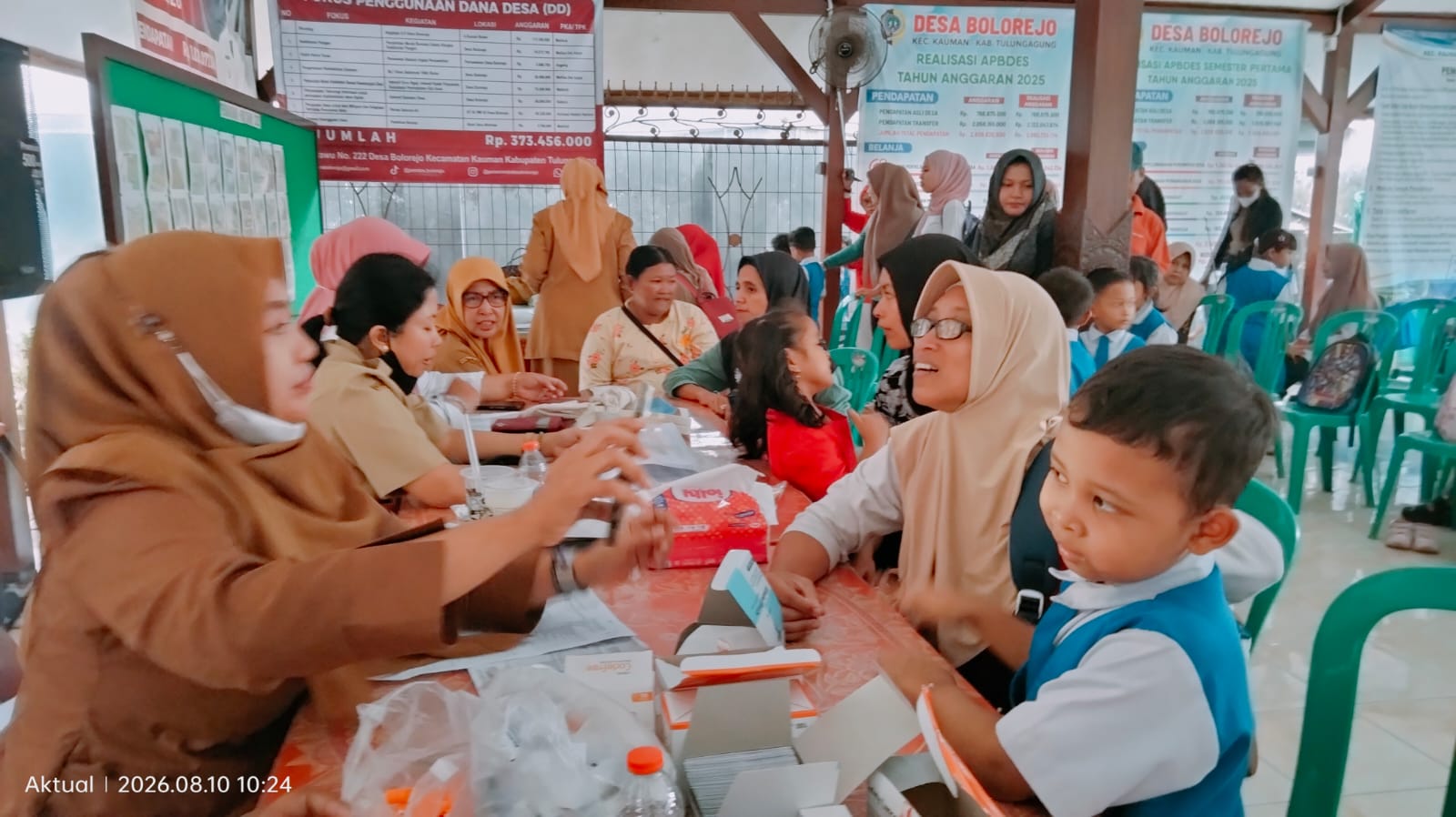 CKG Digelar di Balai Desa Bolorejo, Warga Antusias Jalani Skrining