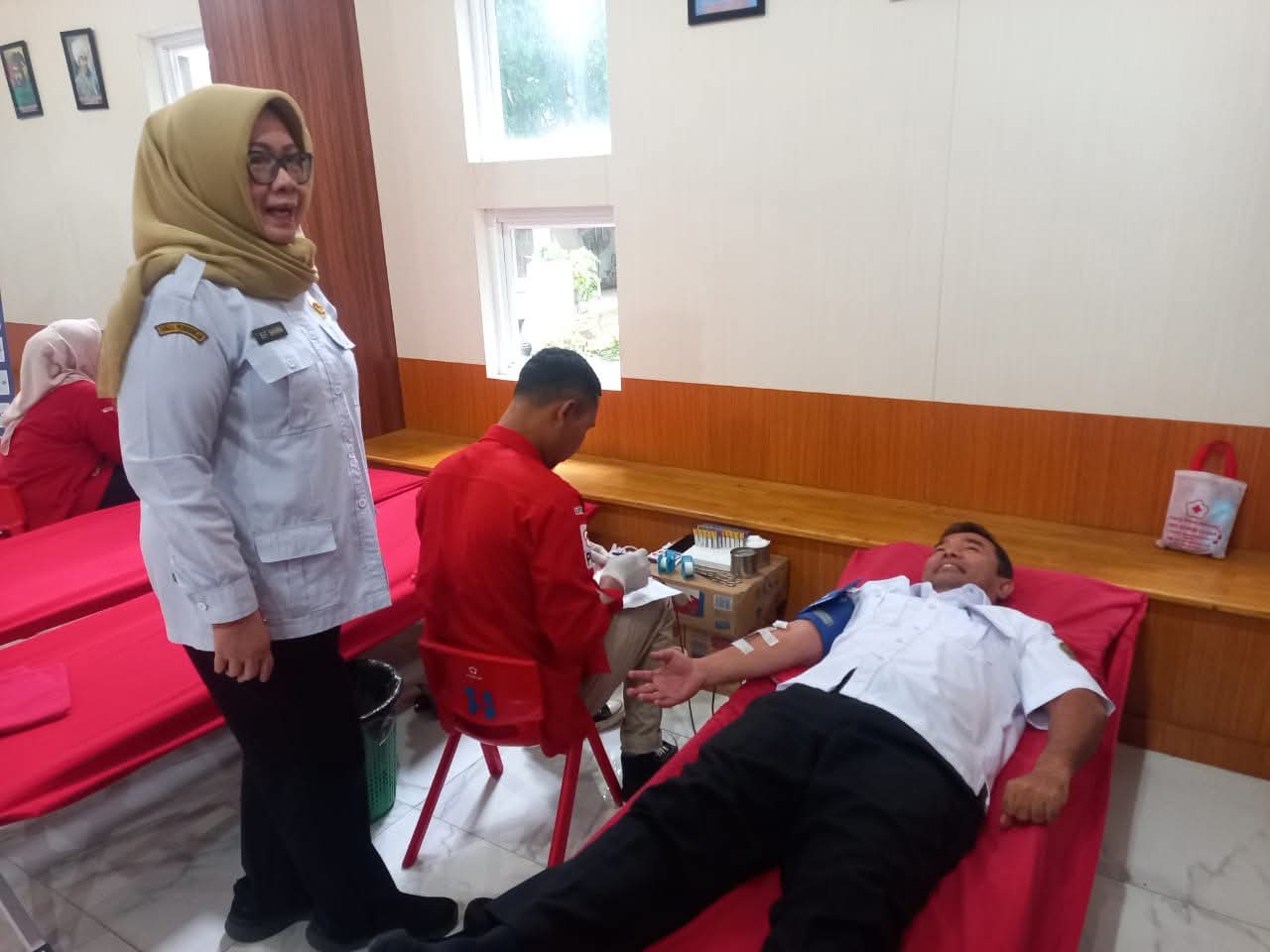 SMAN 1 Medan Gelar Donor Darah Sambut HUT ke-81 RI, Siswa dan Guru Antusias Berpartisipasi
