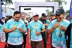 HUT ke-33 RS Adam Malik, Wagub Surya Ajak Masyarakat Semakin Gemar Berolahraga