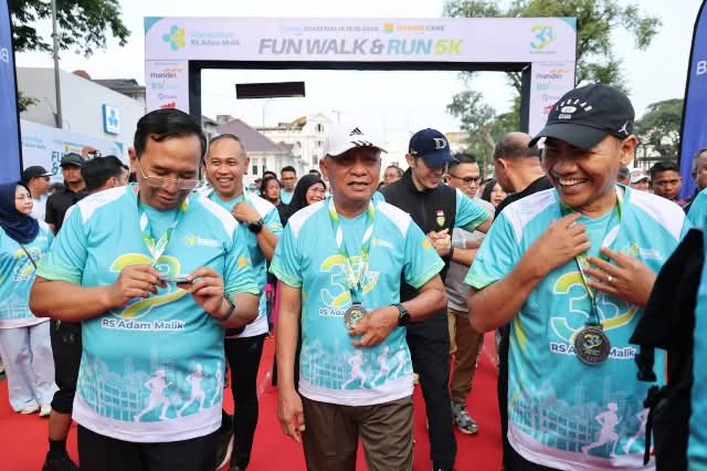 HUT ke-33 RS Adam Malik, Wagub Surya Ajak Masyarakat Semakin Gemar Berolahraga