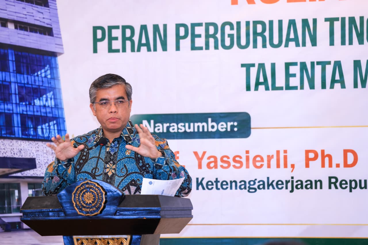 Menaker Dorong Kolaborasi Kampus dan Industri, Atasi Mismatch Lulusan Perguruan Tinggi