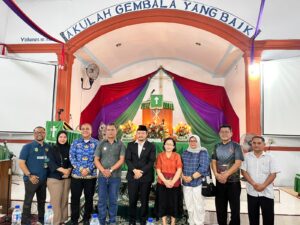 Camat Medan Area Berkunjung ke Gereja GKPI Rukun Damai