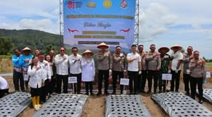 Polresta Deli Serdang Turut Laksanakan Penanaman Bawang Putih Serentak di 17 Provinsi
