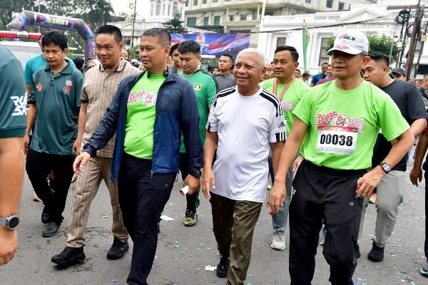 Wagub Sumut Lepas Ribuan Peserta Fun Run 5K HUT ke-81 TNI