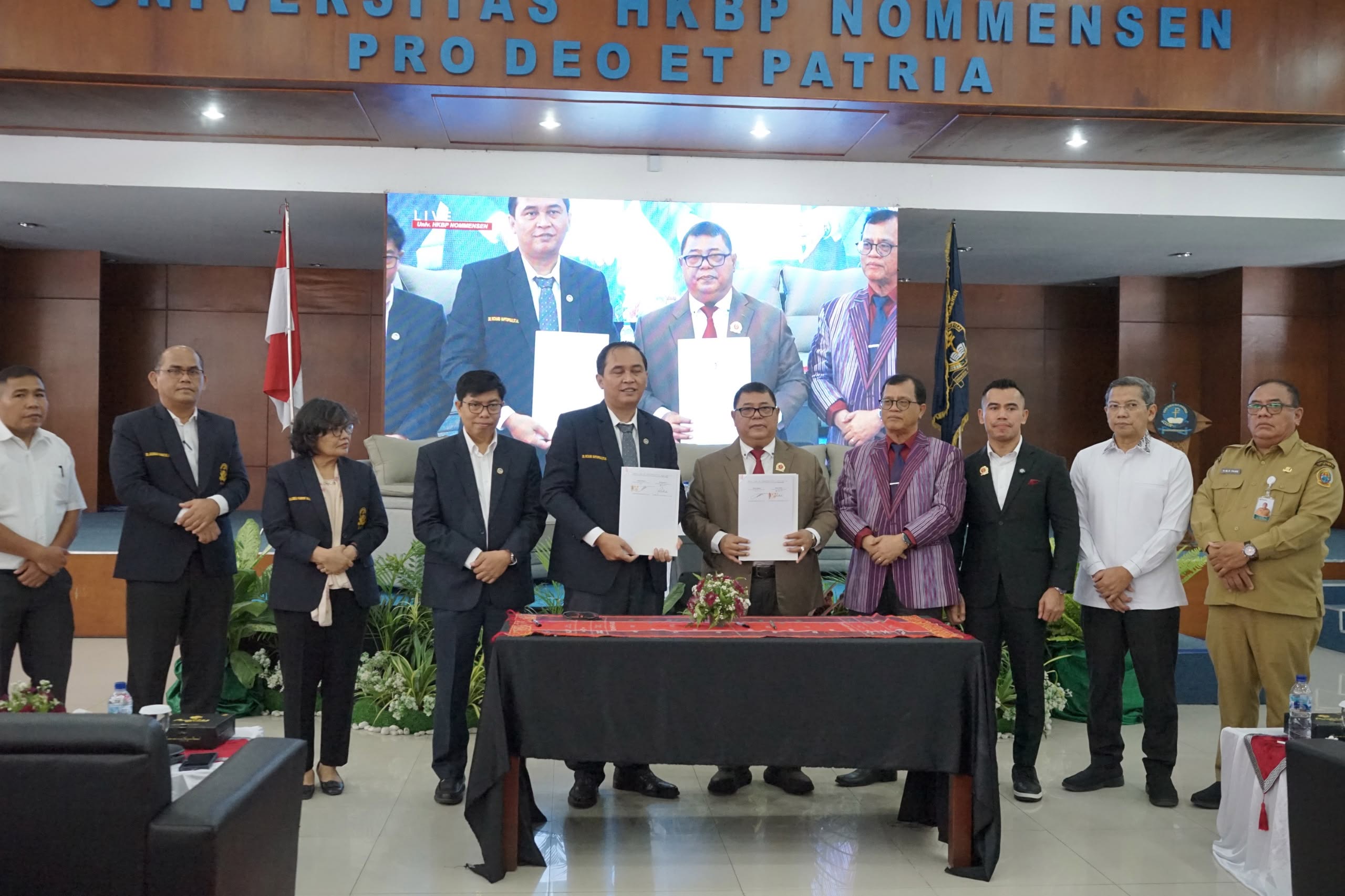 Wakajati Sumut Hadiri Kuliah Umum di Universitas HKBP Nommensen Medan Dan Diskusi Bersama Antara Komite Masyarakat Danau Toba