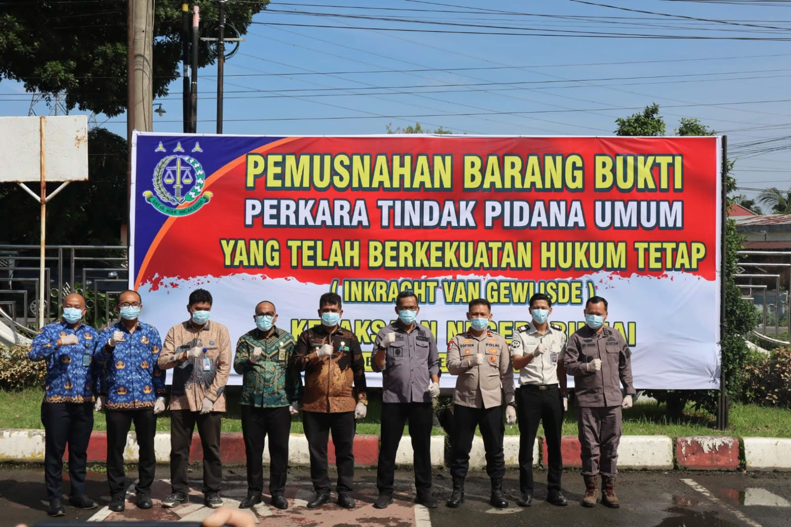 Waka Polres Binjai Hadiri Pemusnahan Barang Bukti di Kejaksaan Negeri Binjai
